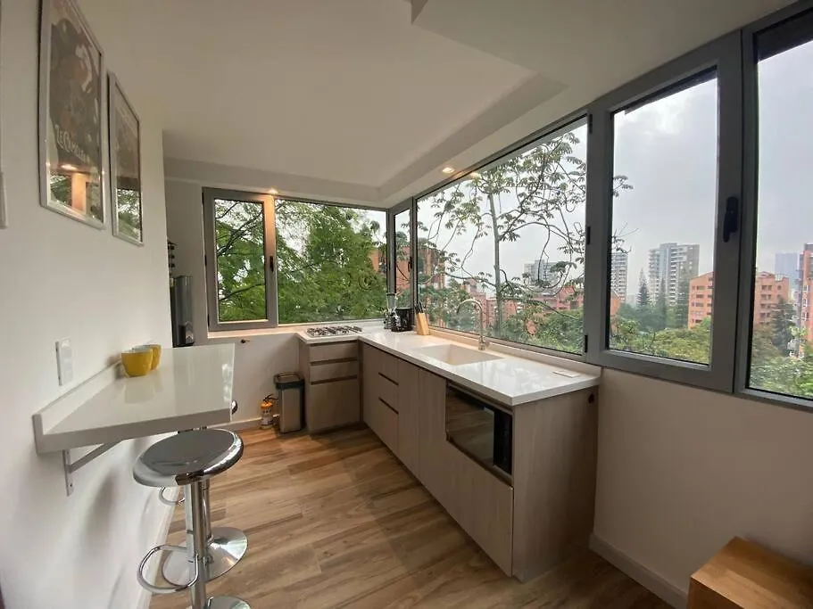 Apartaestudio Boulevard Saint - Michel Apartment Medellin