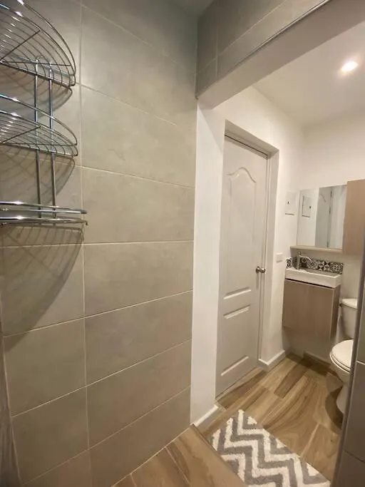 Apartaestudio Boulevard Saint - Michel Apartment Medellin 0*,  Colombia